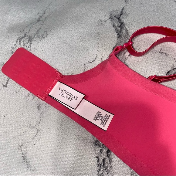 Victoria’s Secret Demi Bra - Picture 4 of 5